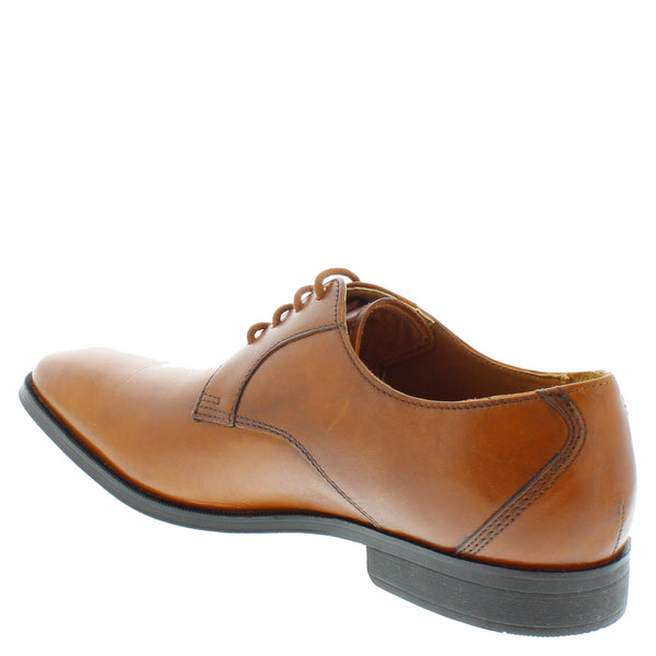 Clarks Gilman Lace H Fit Leather Derby Wide Shoes