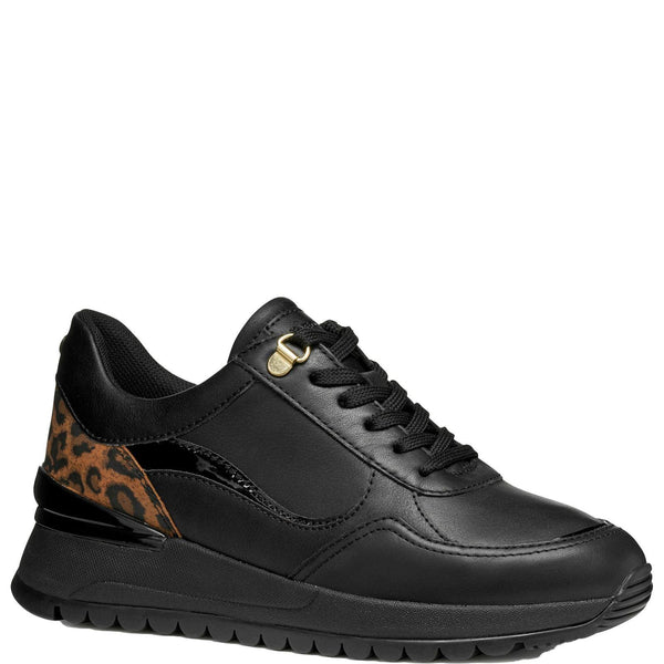 Geox D Desya A Women's Fashion Trainers