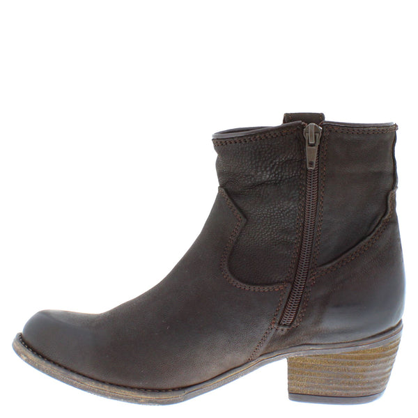 Wrangler Carson Ring Leather Ladies Chelsea Ankle Zip Boots