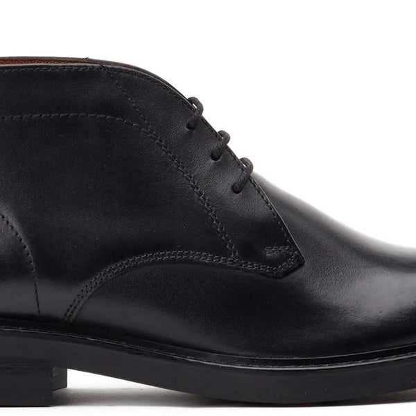 Base London Knebworth Leather Chukka Boots