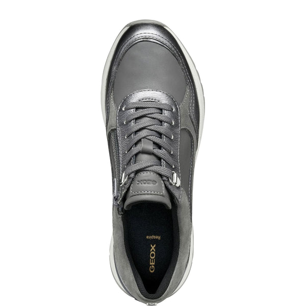 Geox D Desya A Women's Fashion Trainers