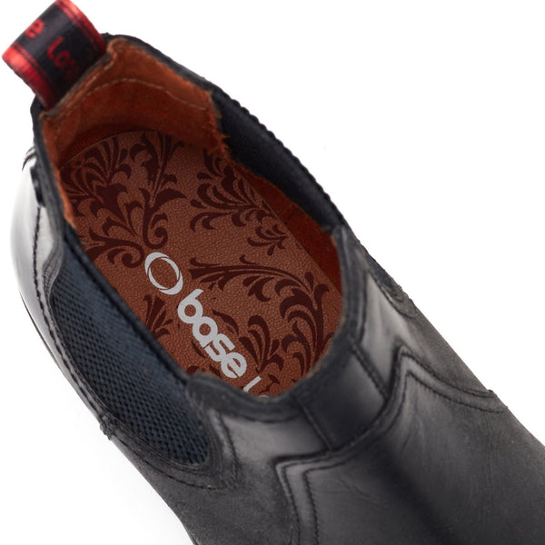 Base London Bateman Pull Up Chelsea Boots