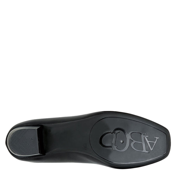 Boulevard L 402 Low Heel Plain Court Shoes