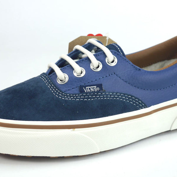 VANS Authentic Unisex Mens Ladies Disney Cosmic Lace Up Pumps