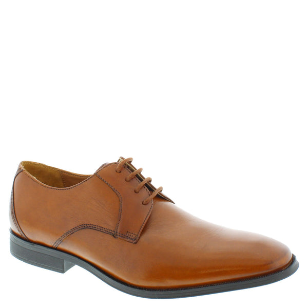Clarks Gilman Lace H Fit Leather Derby Wide Shoes