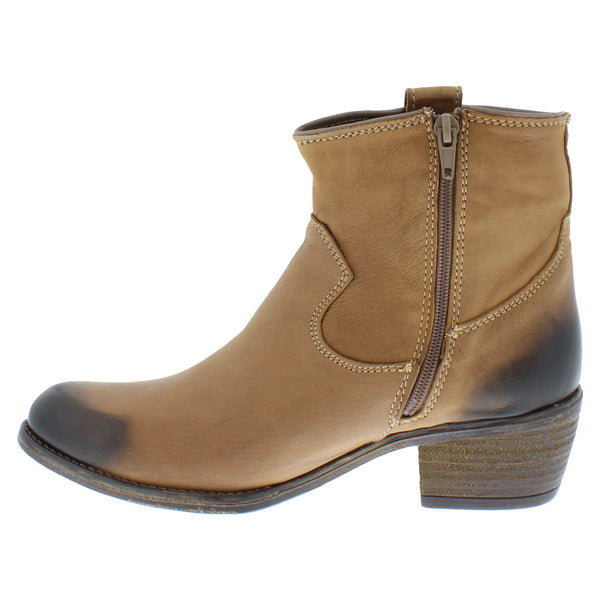 Wrangler Carson Ring Leather Ladies Chelsea Ankle Zip Boots