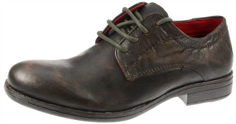 Red Tape Crick Wooler Leather Round Toe Laceup Boys Shoes